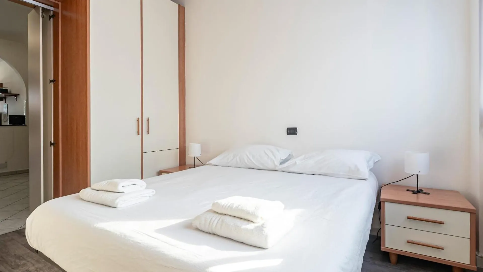 Milano Rogoredo Balcony Apartment